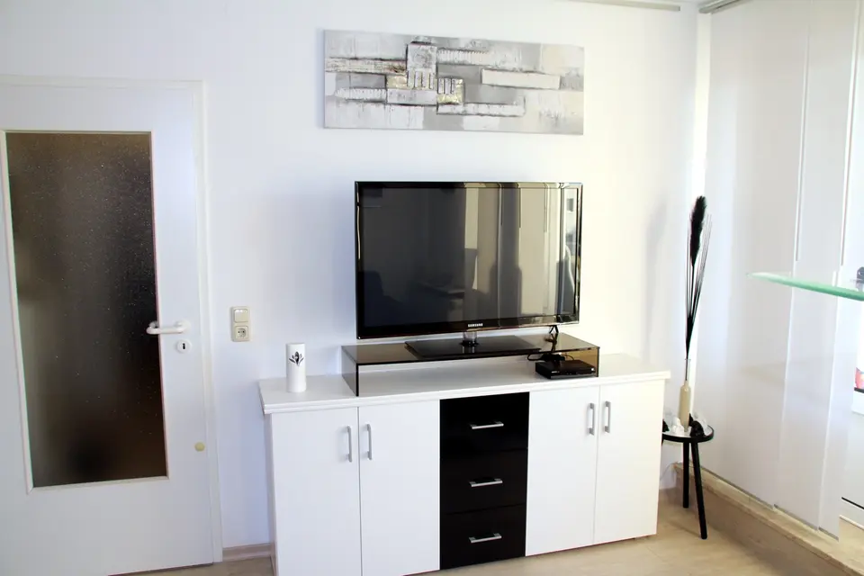 2 Zimmer Wohnung mit 35 m² in Merseburg – Bild 2