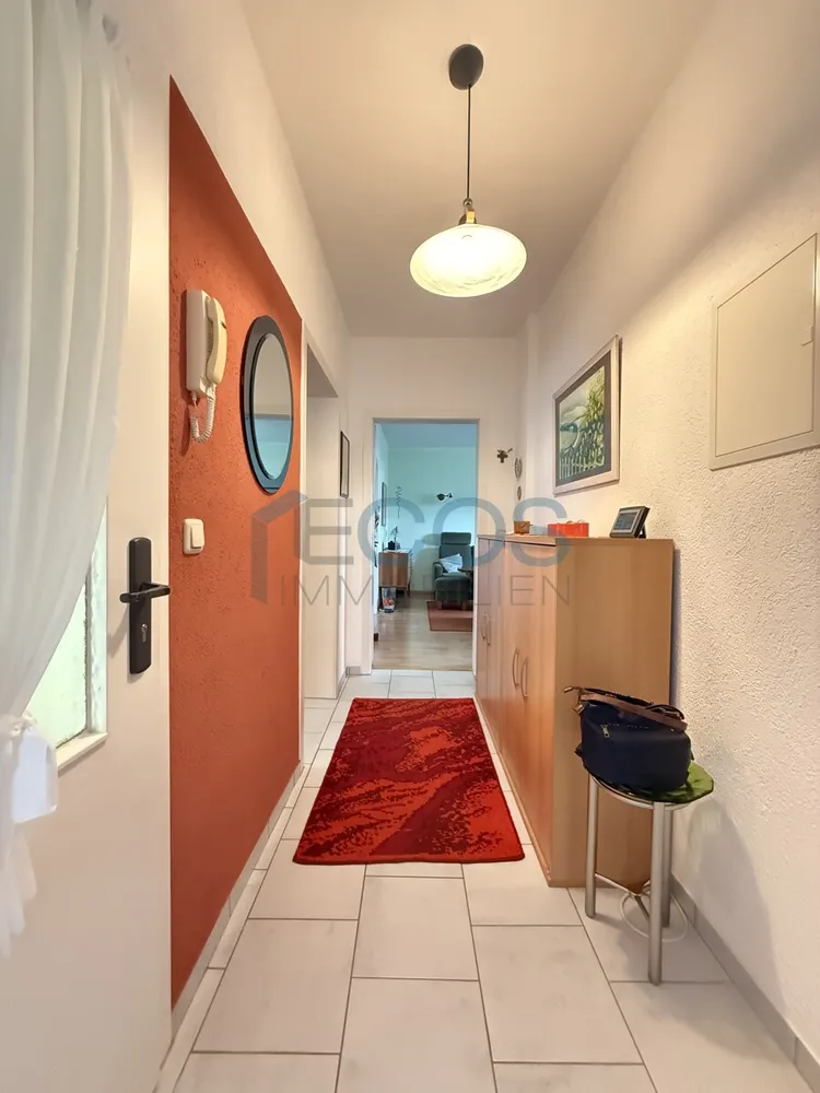 3 Zimmer Wohnung mit 60 m² in Solingen – Bild 2