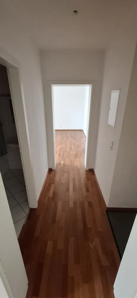 2 Zimmer Wohnung mit 73 m² in Wiesbaden – Bild 9