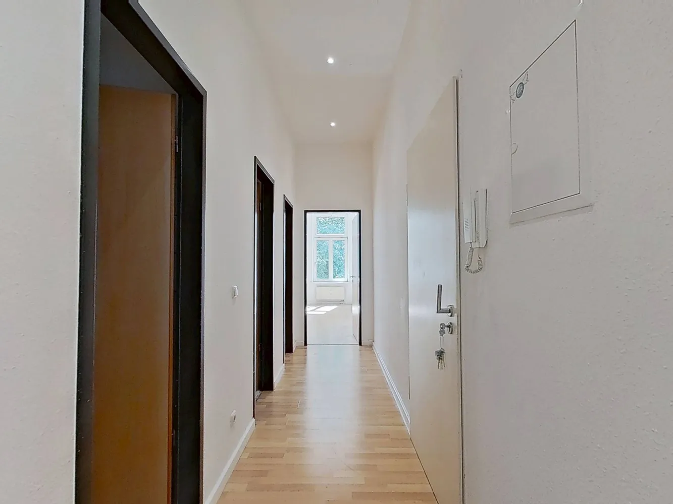4 Zimmer Wohnung mit 120 m² in Magdeburg – Bild 8
