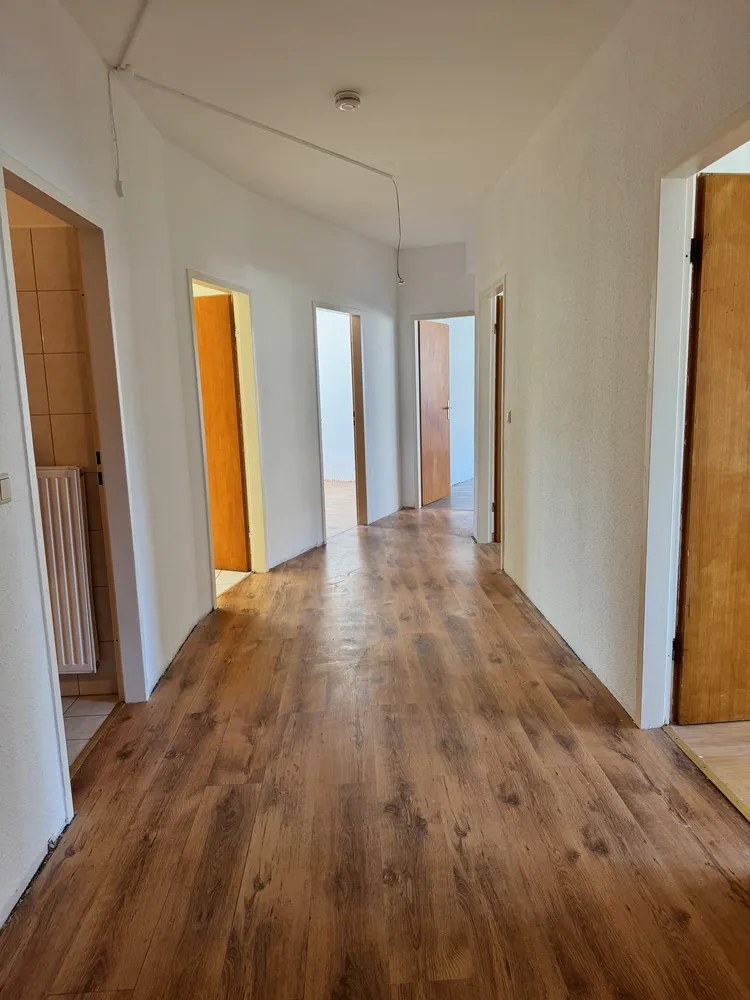 4 Zimmer Wohnung mit 107 m² in Witten – Bild 2