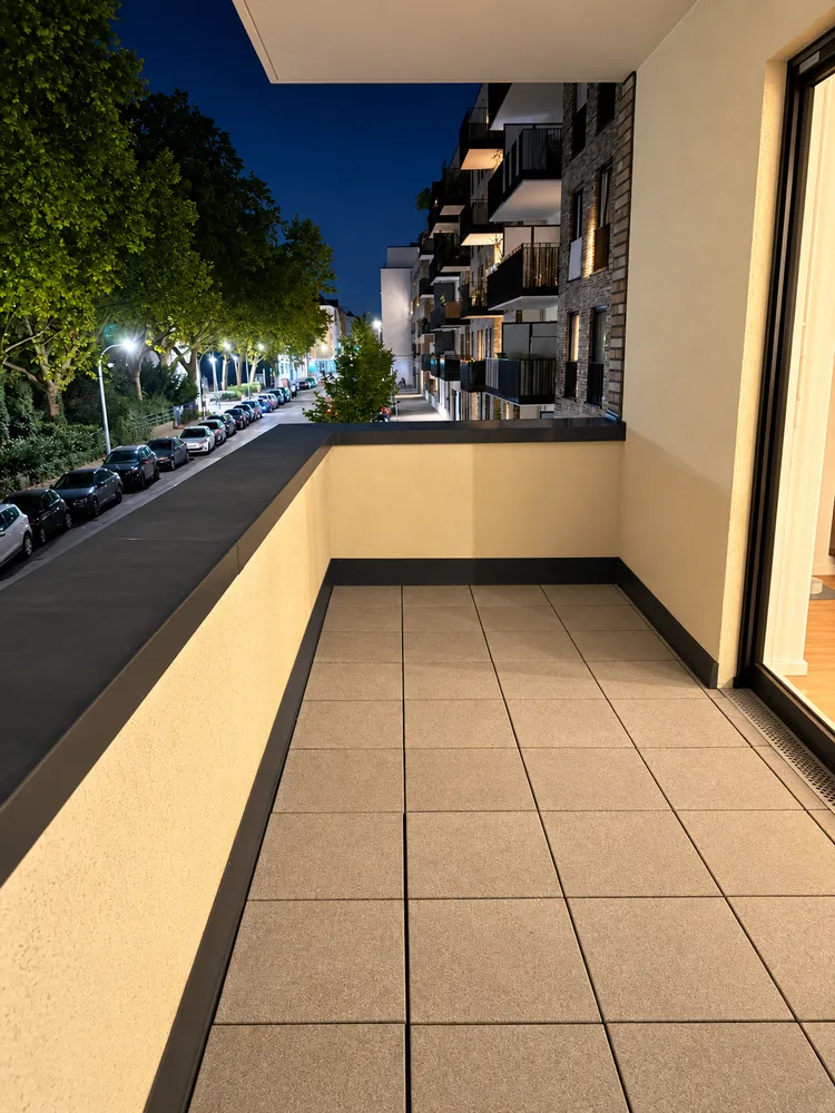 4 Zimmer Wohnung mit 112 m² in Düsseldorf – Bild 3