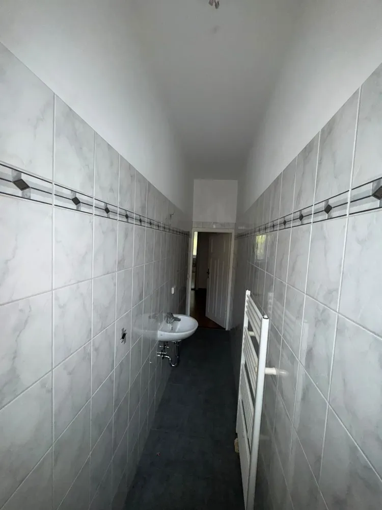 2 Zimmer Wohnung mit 82 m² in Berlin – Bild 10