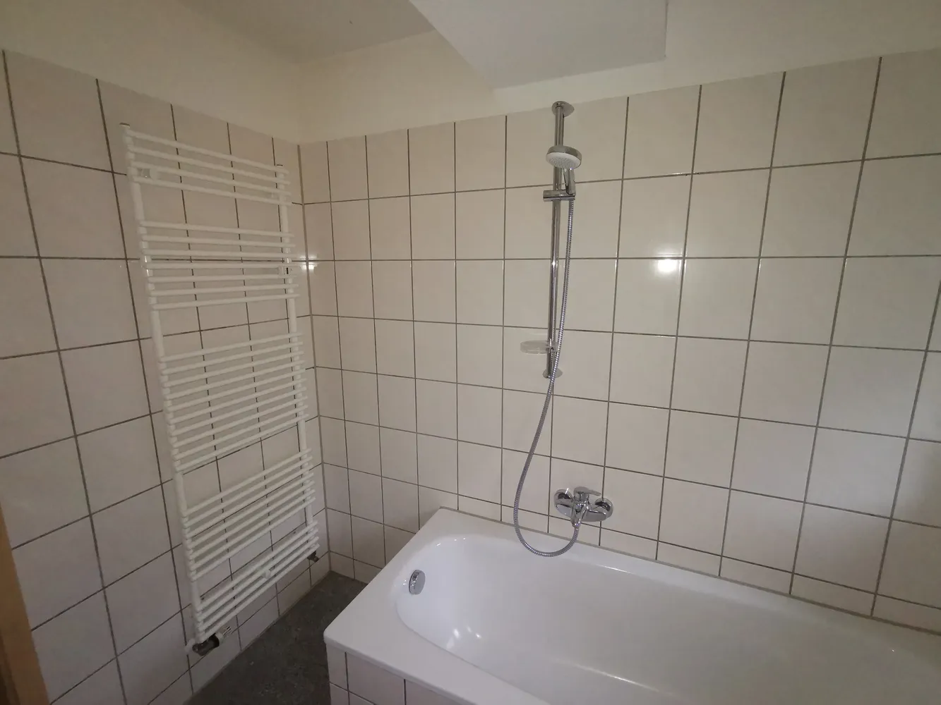 3 Zimmer Wohnung mit 85 m² in Velbert – Bild 3