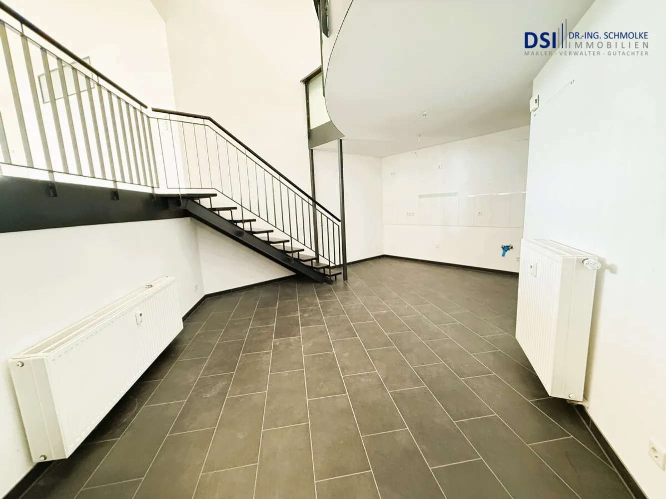 1 Zimmer Wohnung mit 117 m² in Köln – Bild 7
