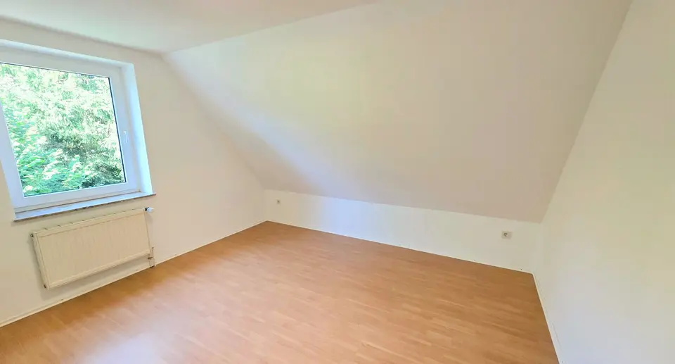 5 Zimmer Wohnung mit 75 m² in Aurich – Bild 2