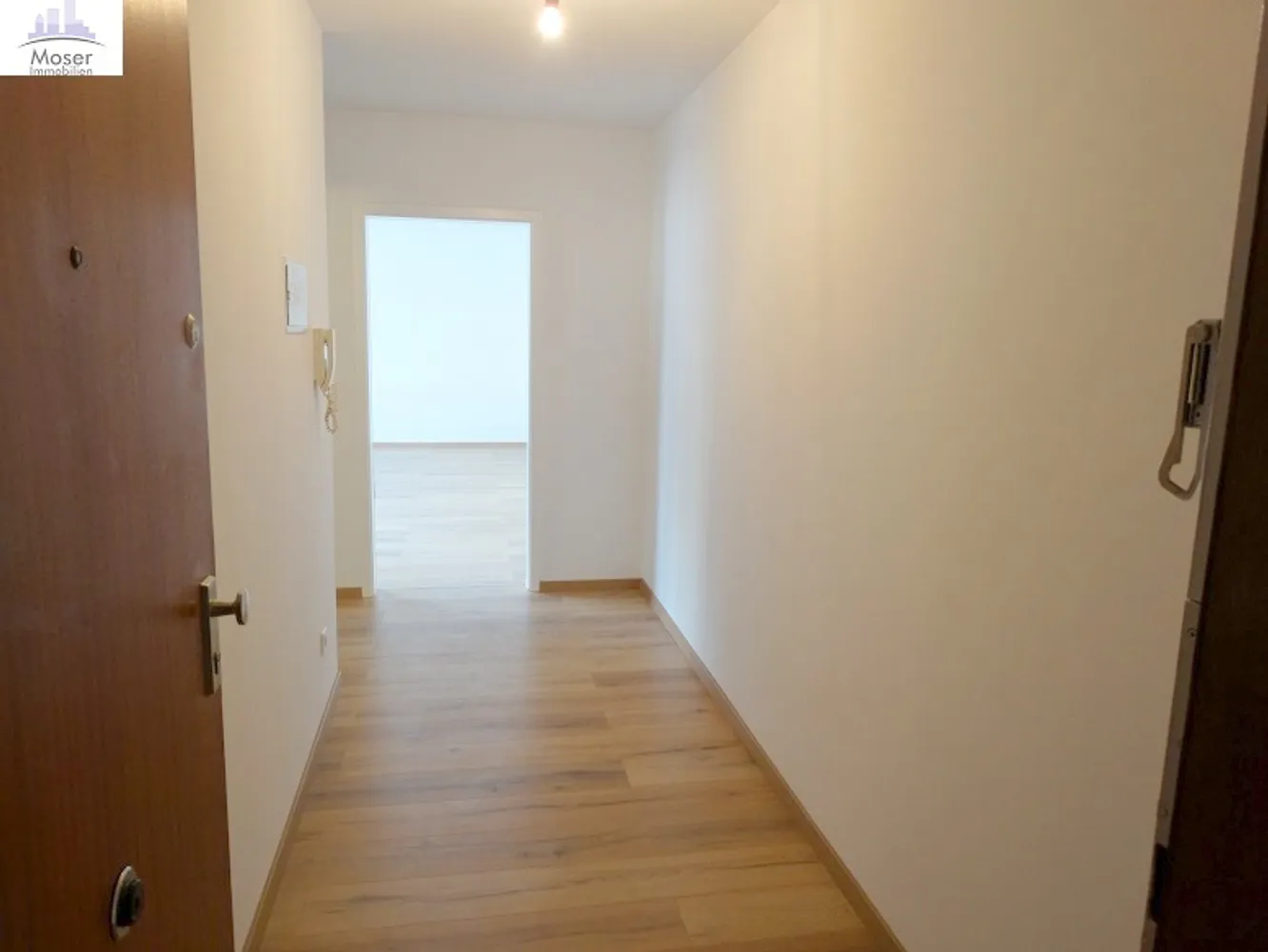 2 Zimmer Wohnung mit 80 m² in Frankfurt am Main – Bild 2
