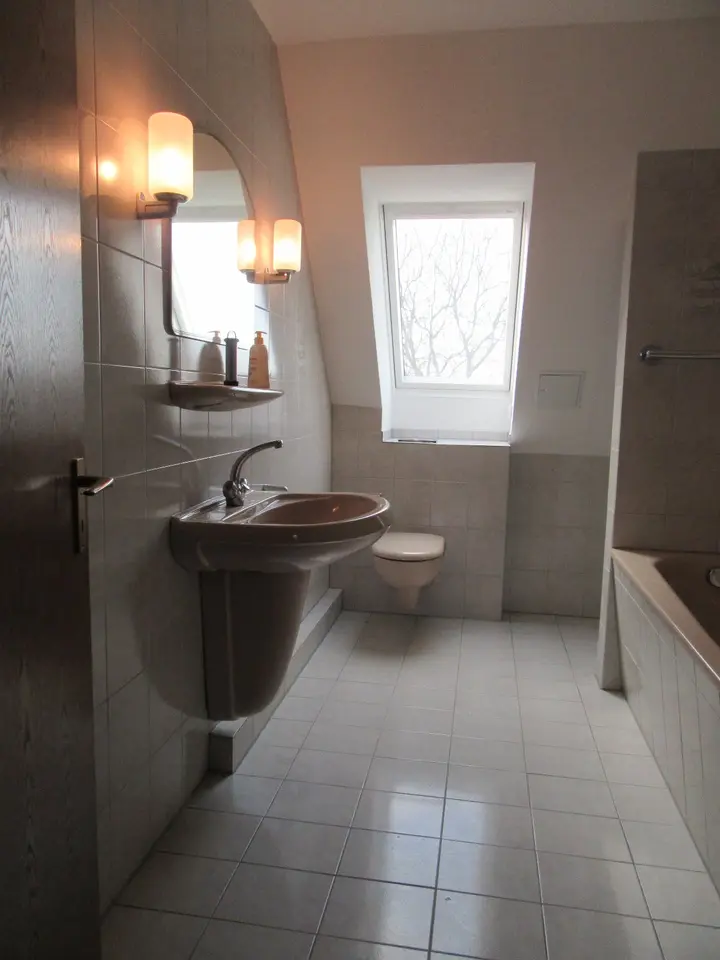 4 Zimmer Wohnung mit 108 m² in Kamp-Lintfort – Bild 8