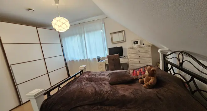 4 Zimmer Wohnung mit 121 m² in Stuttgart – Bild 11
