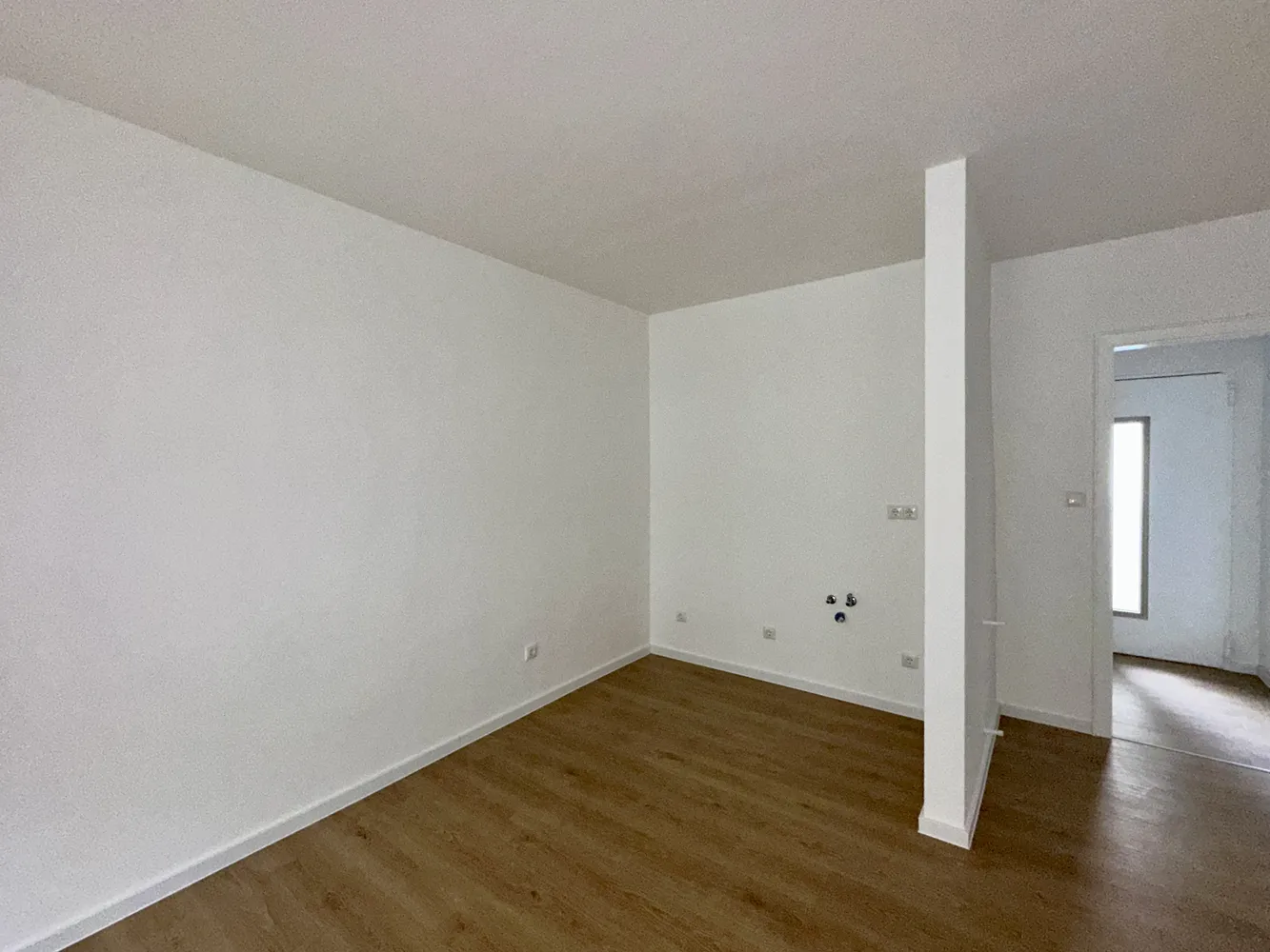 1 Zimmer Wohnung mit 36 m² in Köln – Bild 2