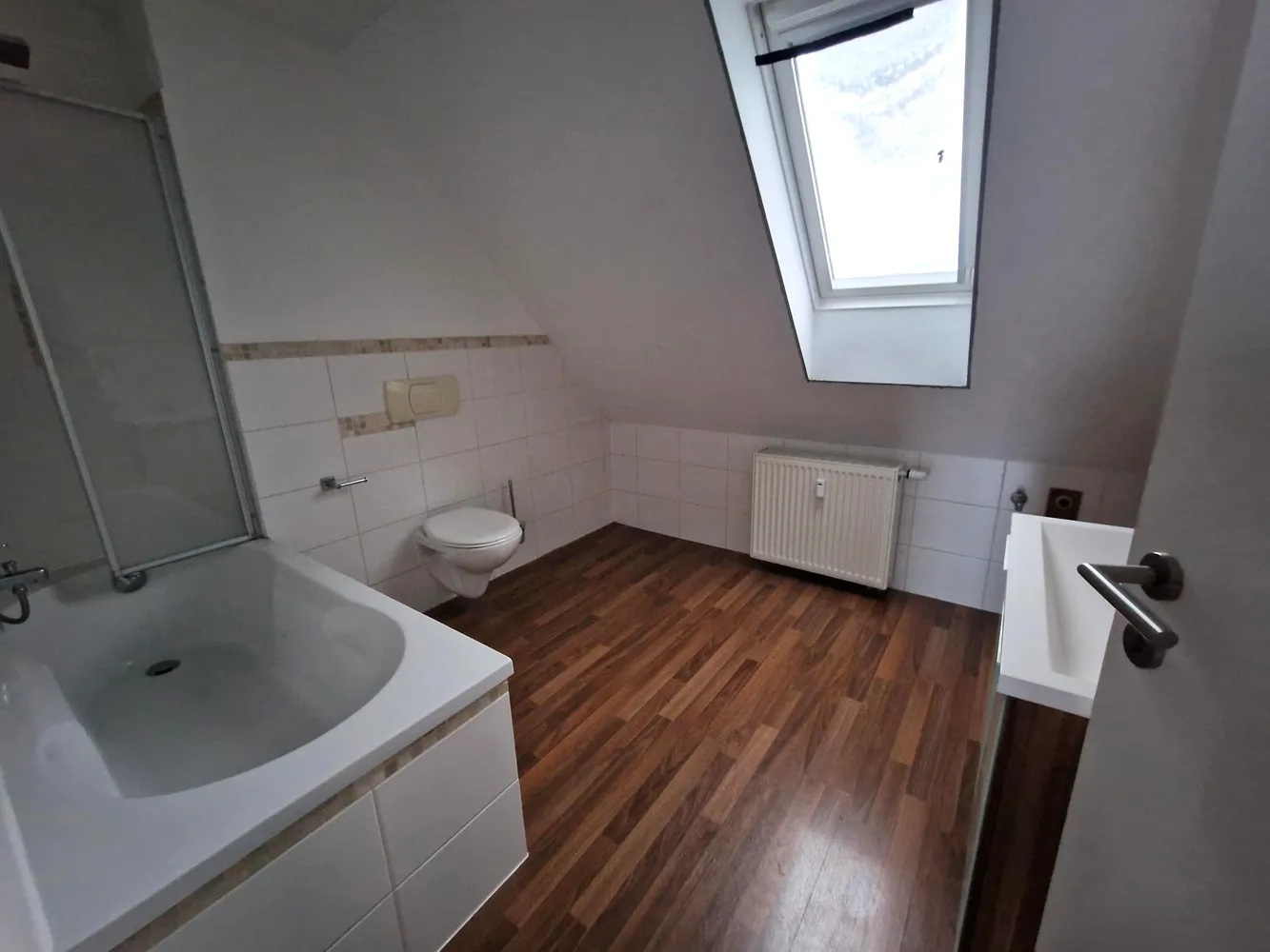 3 Zimmer Wohnung mit 87 m² in Hof – Bild 1
