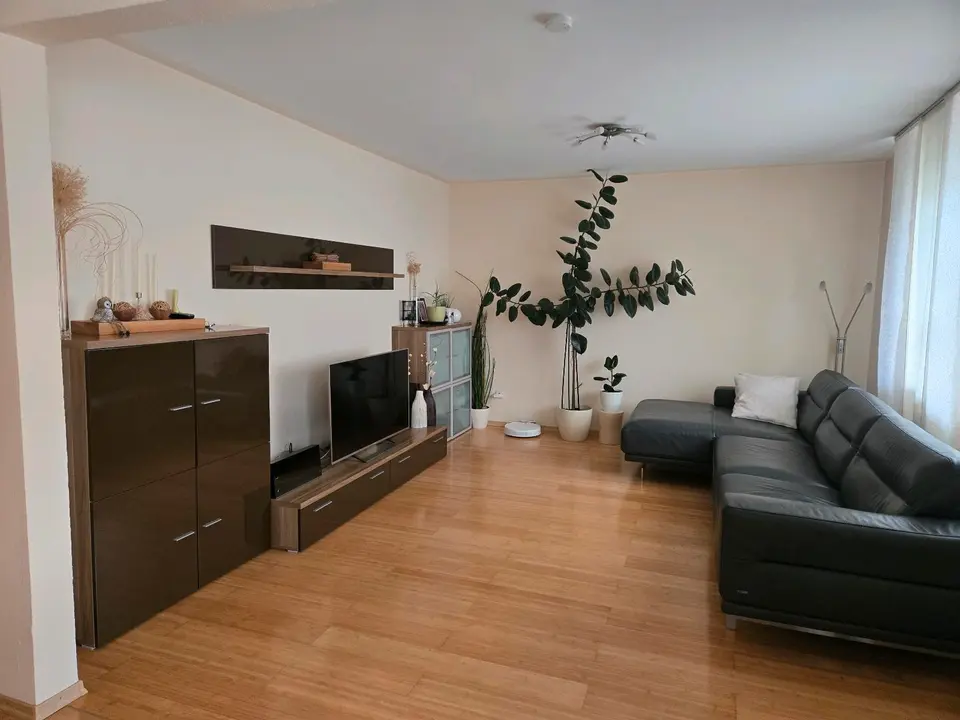 5 Zimmer Haus mit 130 m² in Ingolstadt – Bild 1