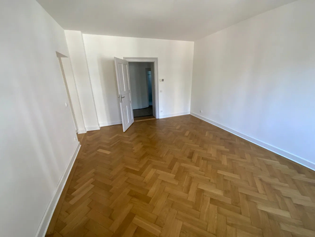 4 Zimmer Wohnung mit 86 m² in Augsburg – Bild 1