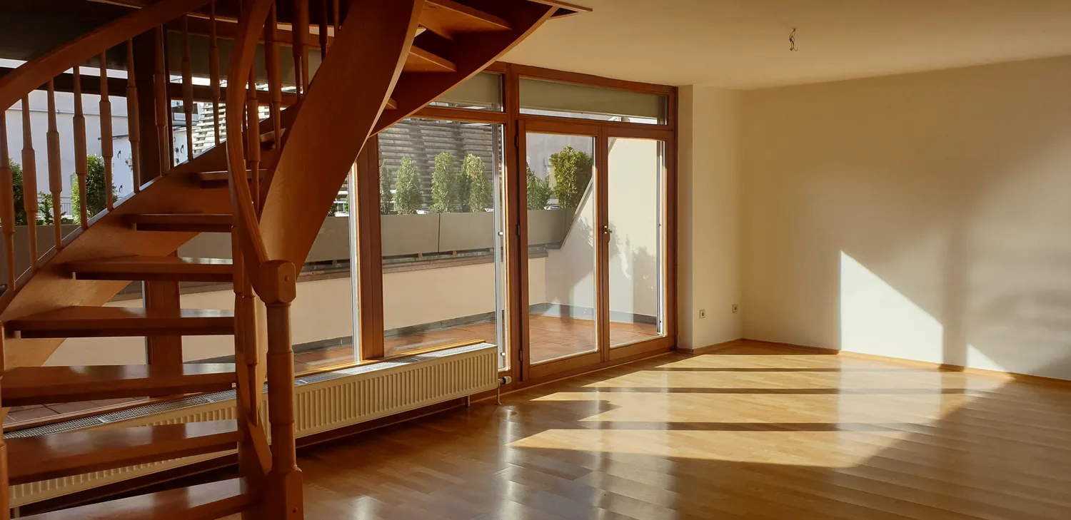 4 Zimmer Wohnung mit 150 m² in Ingolstadt – Bild 3