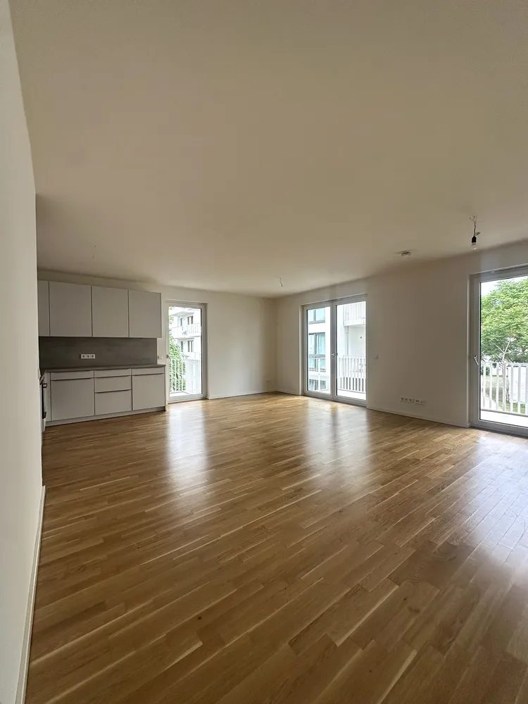 4 Zimmer Wohnung mit 121 m² in Berlin – Bild 2