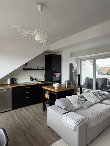 2 Zimmer Wohnung mit 80 m² in Hannover – Bild 1