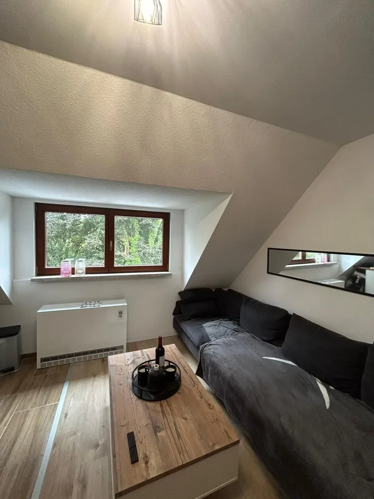 2 Zimmer Wohnung mit 33 m² in Mülheim an der Ruhr – Bild 2