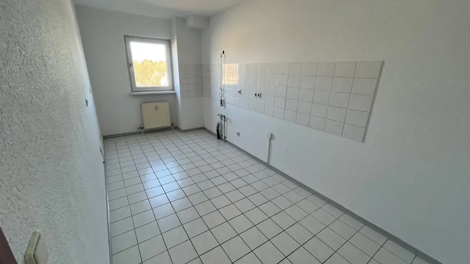 2 Zimmer Wohnung mit 66 m² in Zwickau – Bild 2
