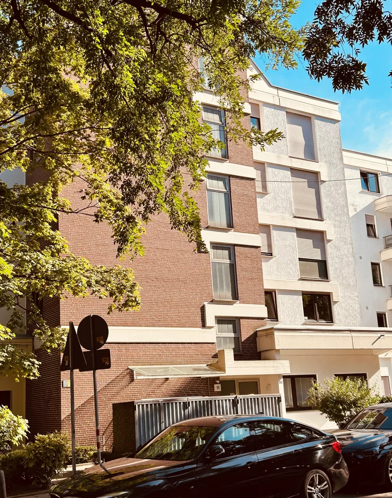 2 Zimmer Wohnung mit 68 m² in Düsseldorf – Bild 2