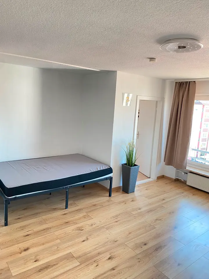 2 Zimmer Wohnung mit 42 m² in Nürnberg – Bild 3