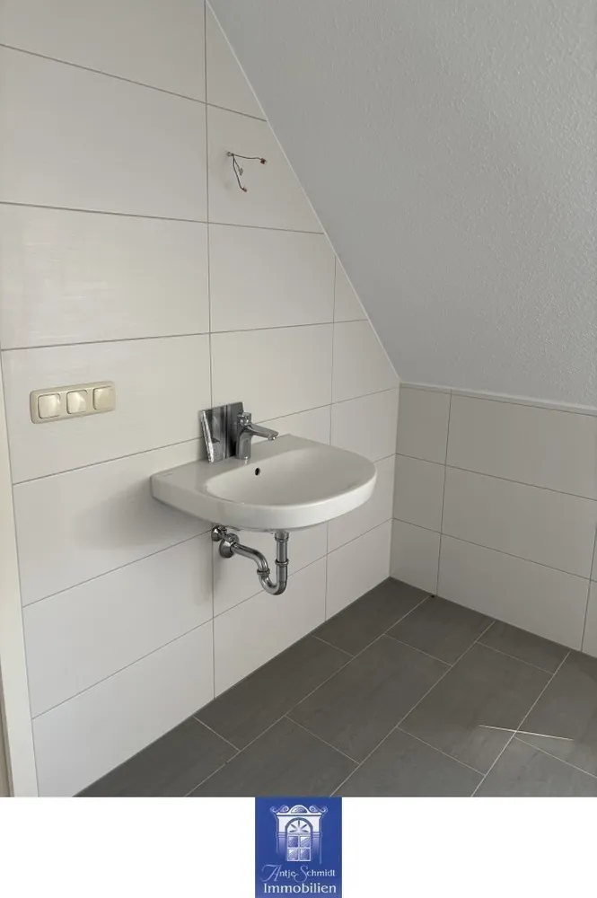 2 Zimmer Wohnung mit 60 m² in Riesa – Bild 8