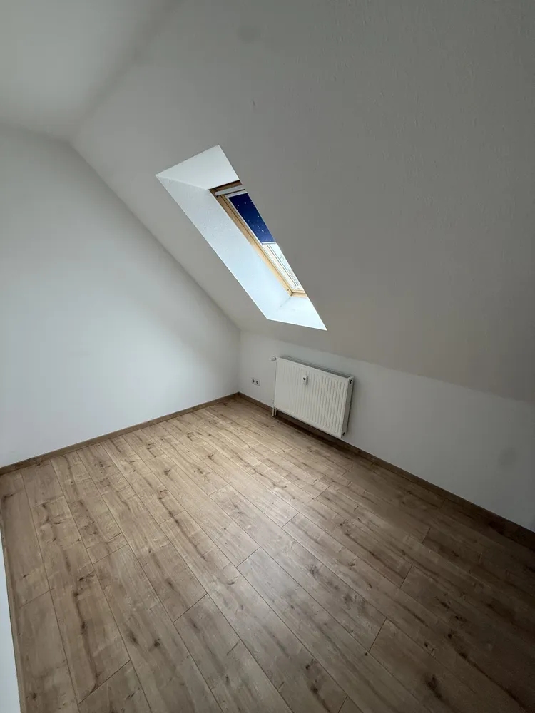 4 Zimmer Wohnung mit 110 m² in Bitterfeld-Wolfen – Bild 9