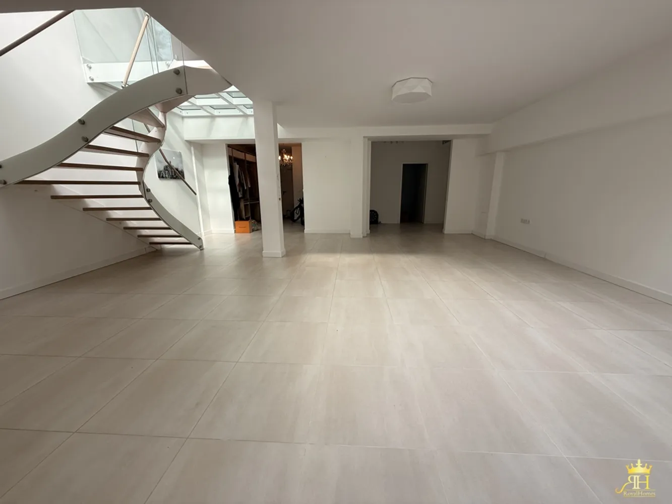 4 Zimmer Wohnung mit 168 m² in Köln – Bild 10