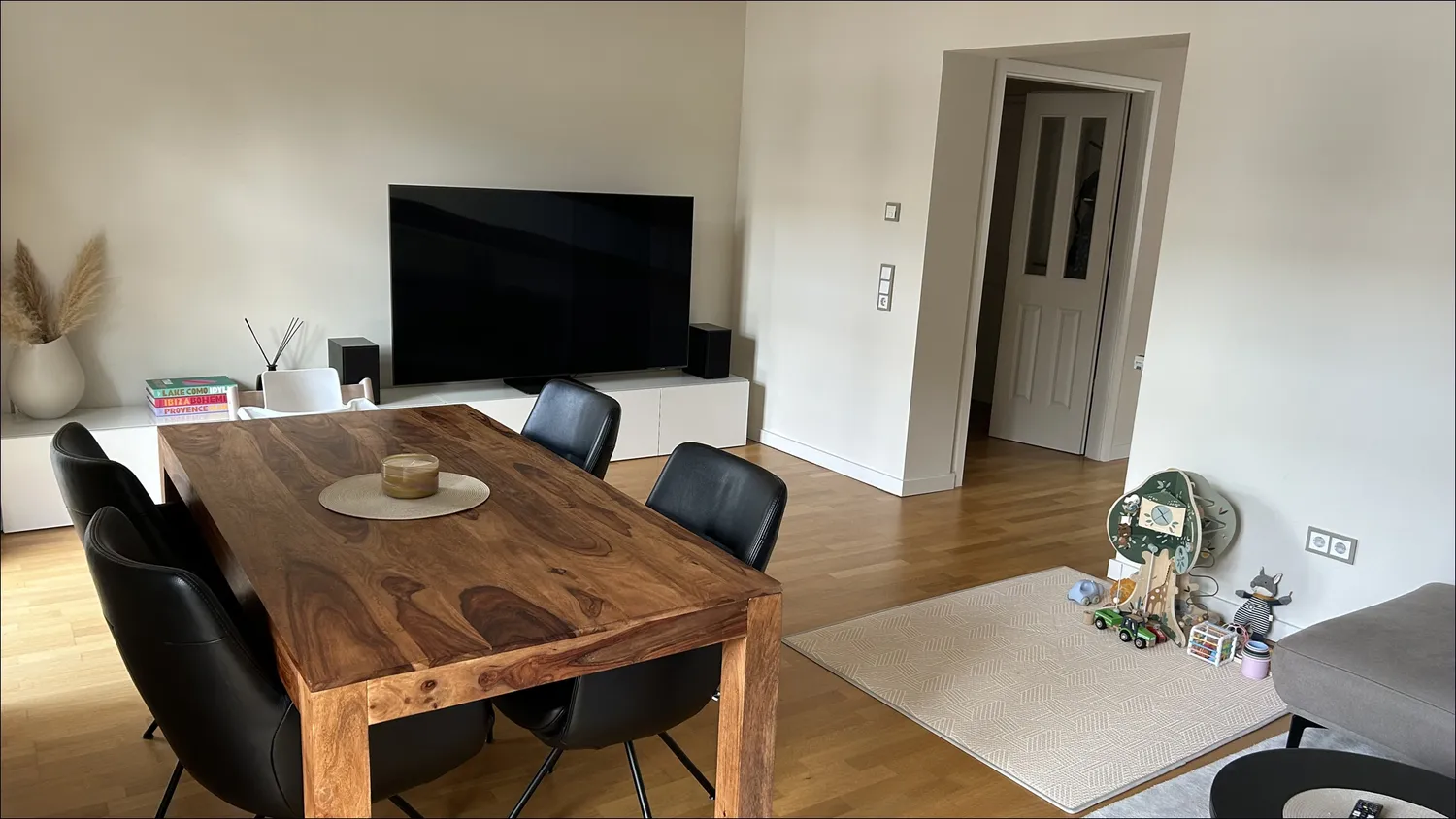 5 Zimmer Wohnung mit 109 m² in Ludwigshafen am Rhein – Bild 2
