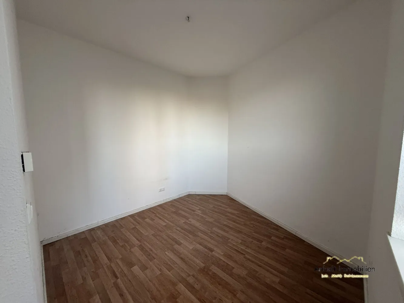 1 Zimmer Wohnung mit 30 m² in Bitterfeld-Wolfen – Bild 7