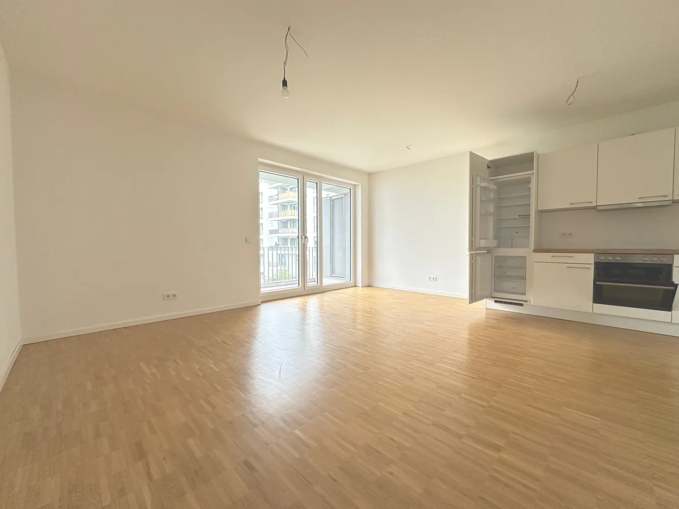 4 Zimmer Wohnung mit 93 m² in Hamburg – Bild 2