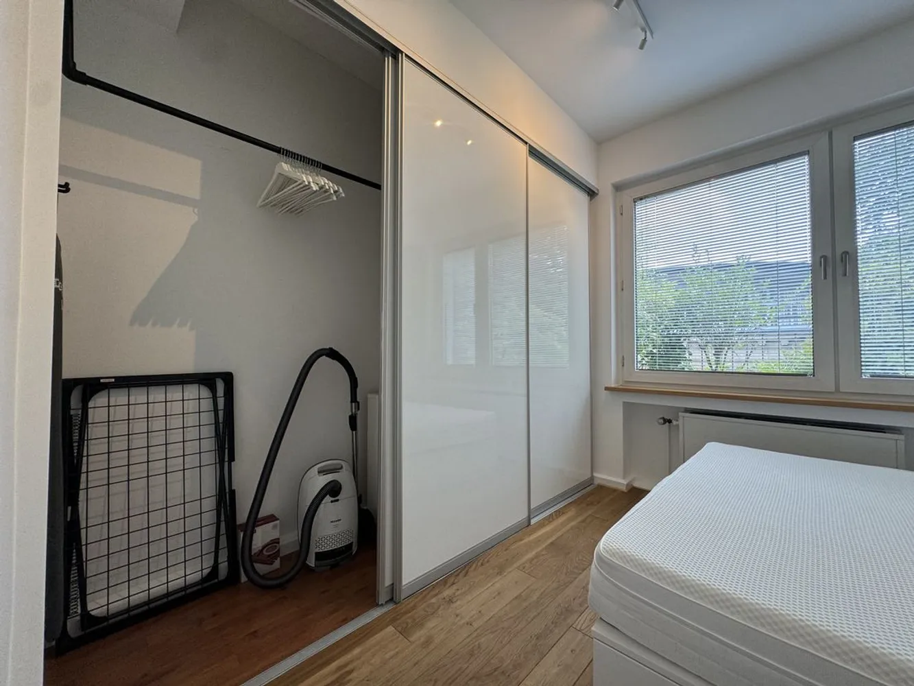 2 Zimmer Wohnung mit 54 m² in Düsseldorf – Bild 3