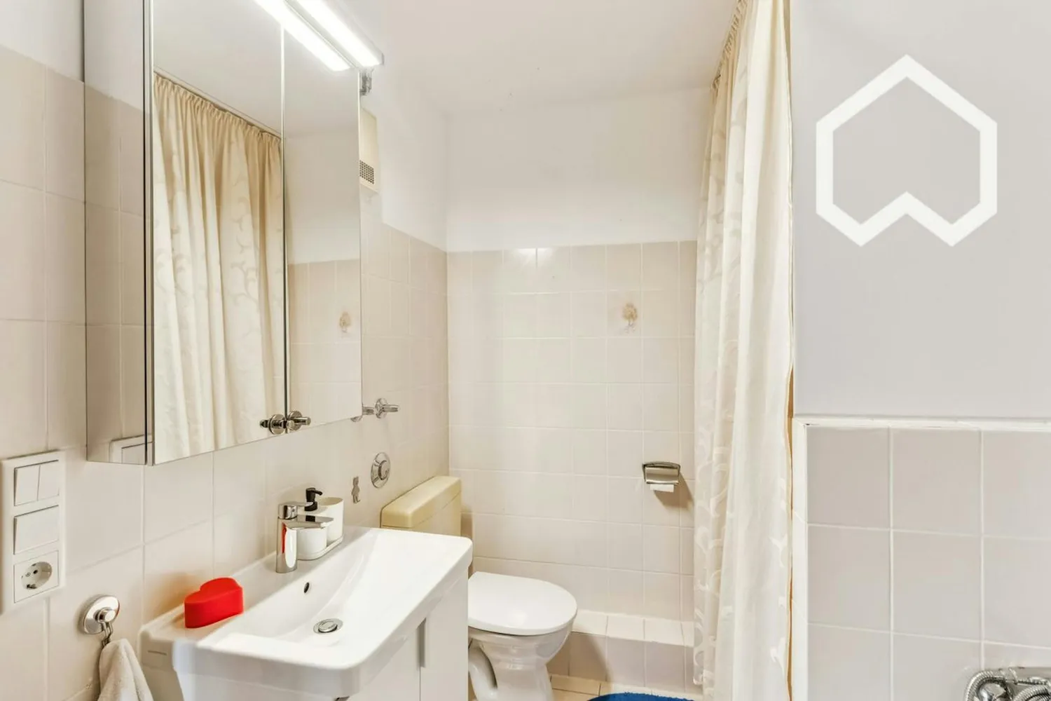 Shared room with 15 m² in Munich – Photo 10