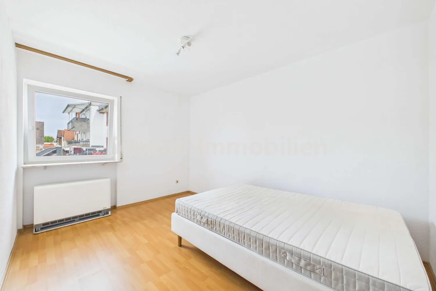2 Zimmer Wohnung mit 42 m² in Frankfurt am Main – Bild 4