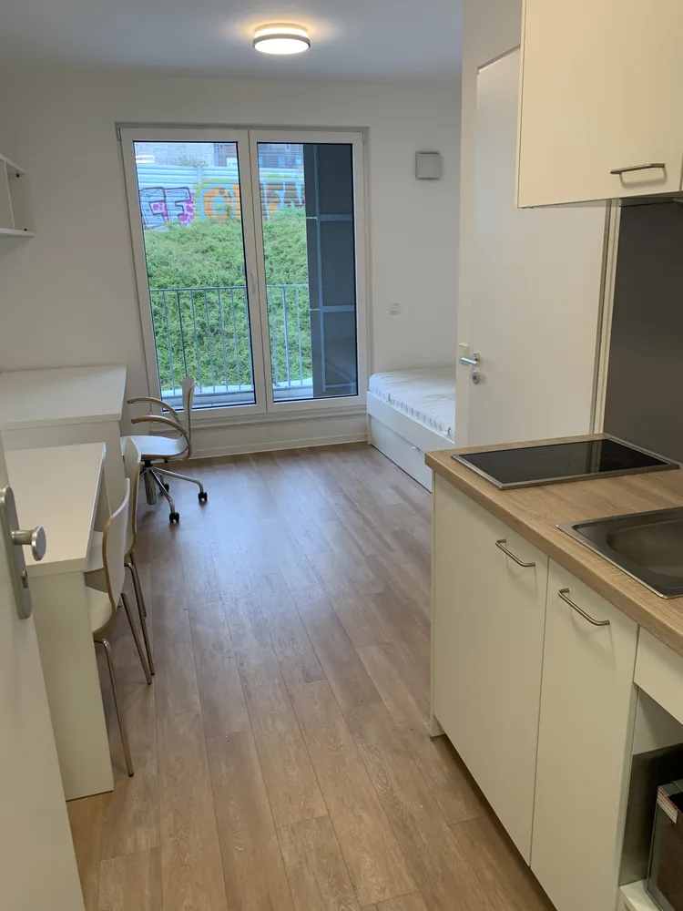 1 room apartment with 20 m² in Cologne – Photo 1