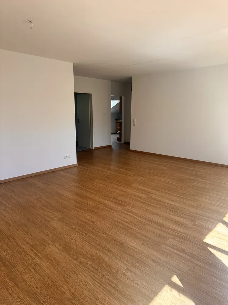 4 Zimmer Wohnung mit 78 m² in Kassel – Bild 2