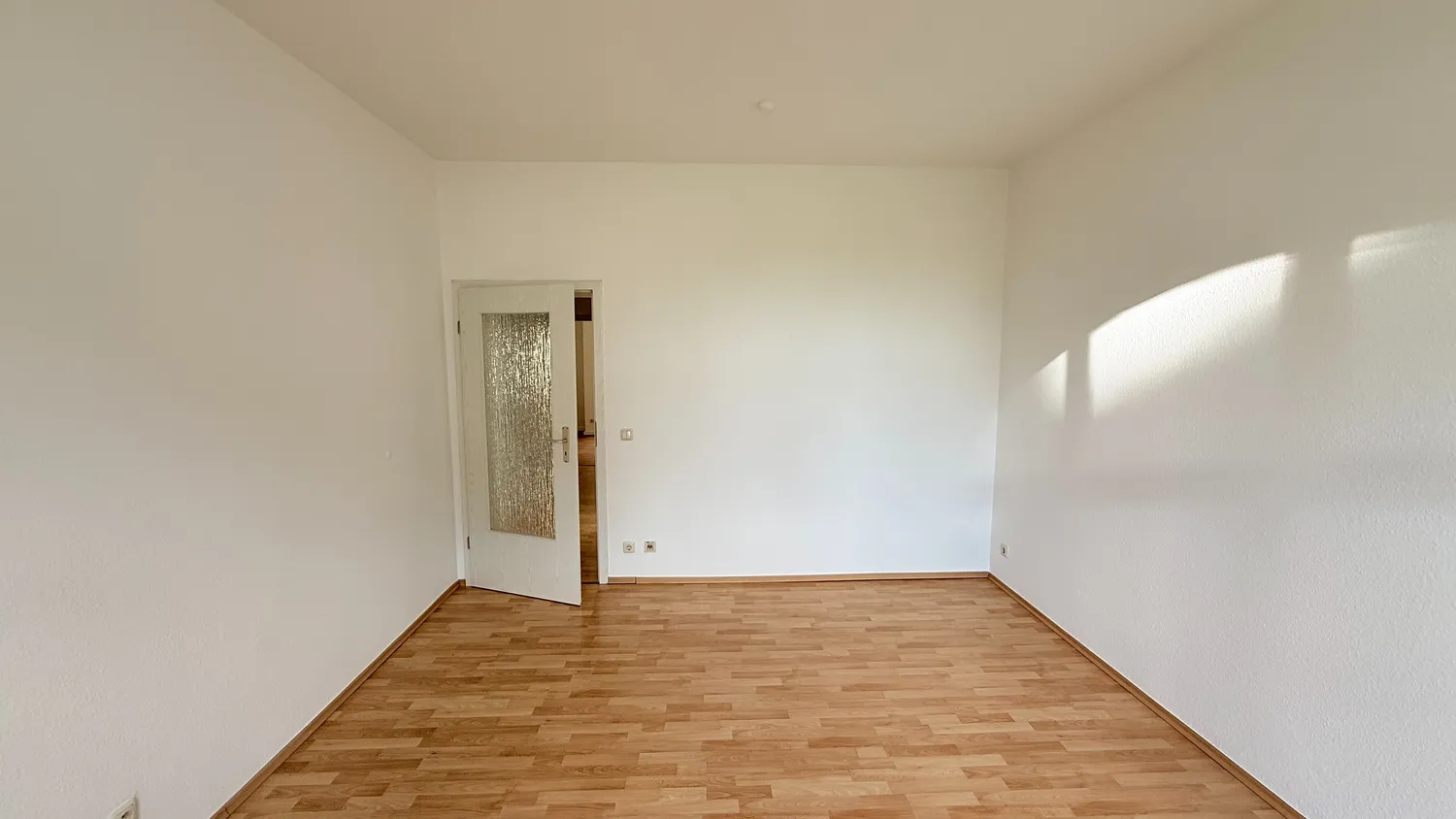 2 Zimmer Wohnung mit 54 m² in Plauen – Bild 8