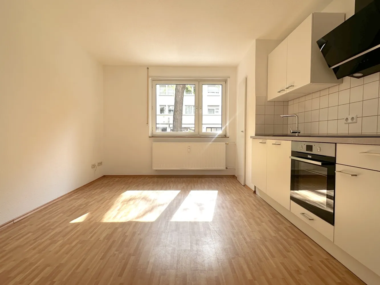 2 Zimmer Wohnung mit 40 m² in Ludwigshafen am Rhein – Bild 1
