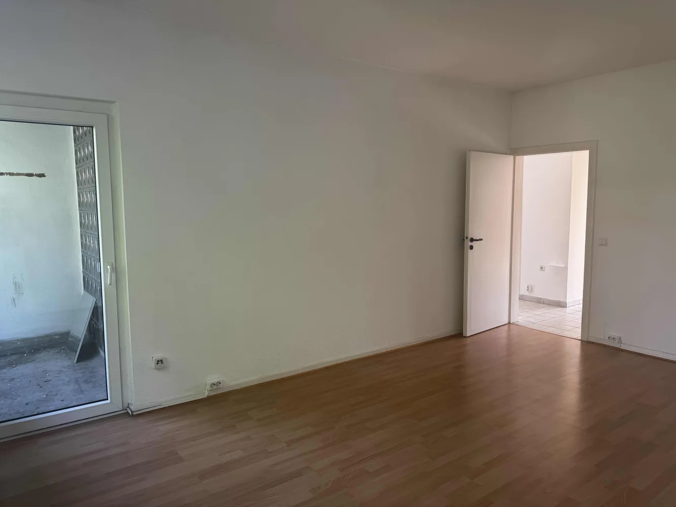2 Zimmer Wohnung mit 54 m² in Krefeld – Bild 2