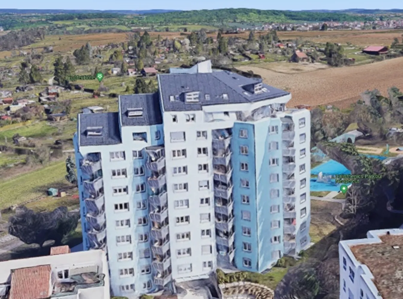 4 Zimmer Wohnung mit 99 m² in Stuttgart – Bild 1