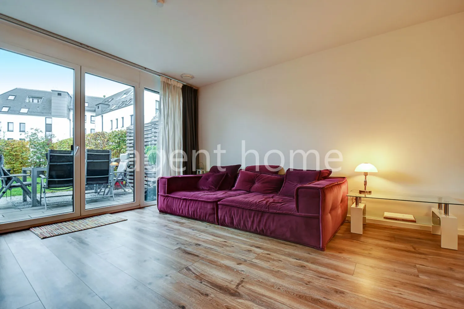 4 Zimmer Wohnung mit 118 m² in Stuttgart – Bild 2