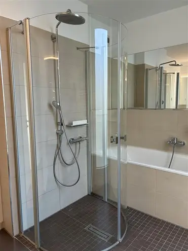 3 Zimmer Wohnung mit 127 m² in Hannover – Bild 8