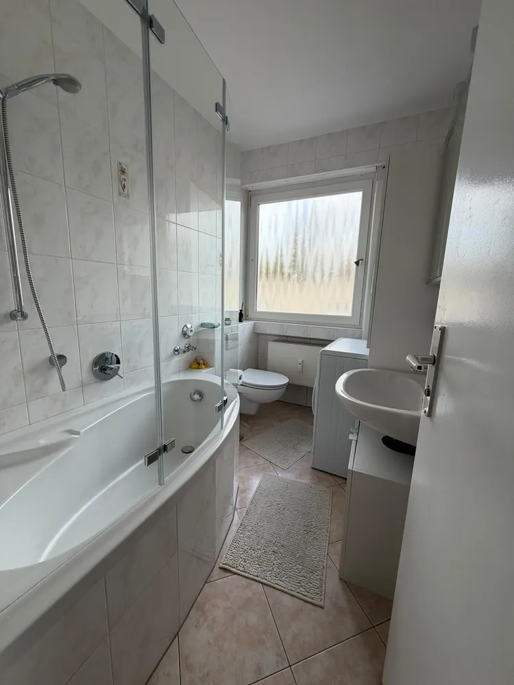 4 Zimmer Wohnung mit 90 m² in Stuttgart – Bild 9