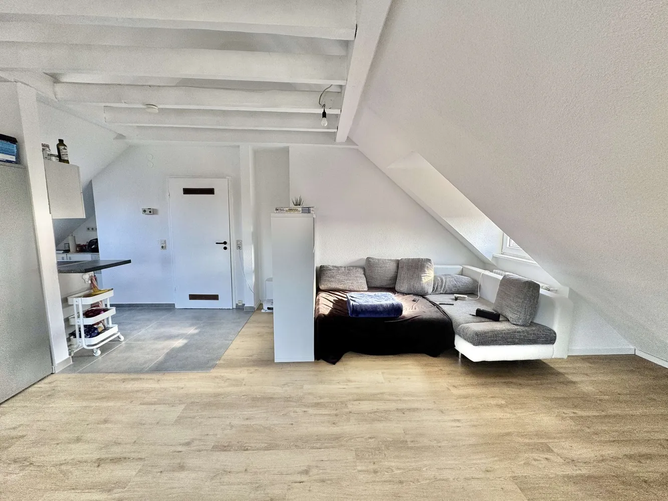 3 Zimmer Wohnung mit 60 m² in Stuttgart – Bild 7