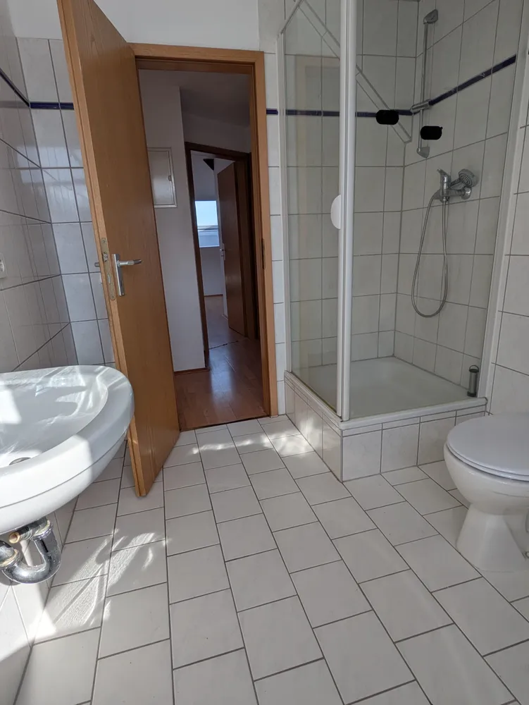 2 Zimmer Wohnung mit 55 m² in Halle (Saale) – Bild 11