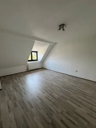 5 Zimmer Wohnung mit 110 m² in Regensburg – Bild 7
