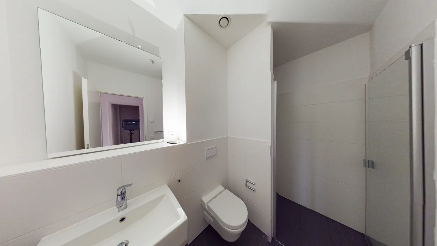 1 room apartment with 42 m² in Frankfurt am Main – Photo 5