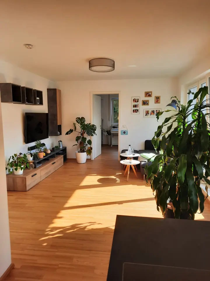 3 Zimmer Wohnung mit 78 m² in Augsburg – Bild 1