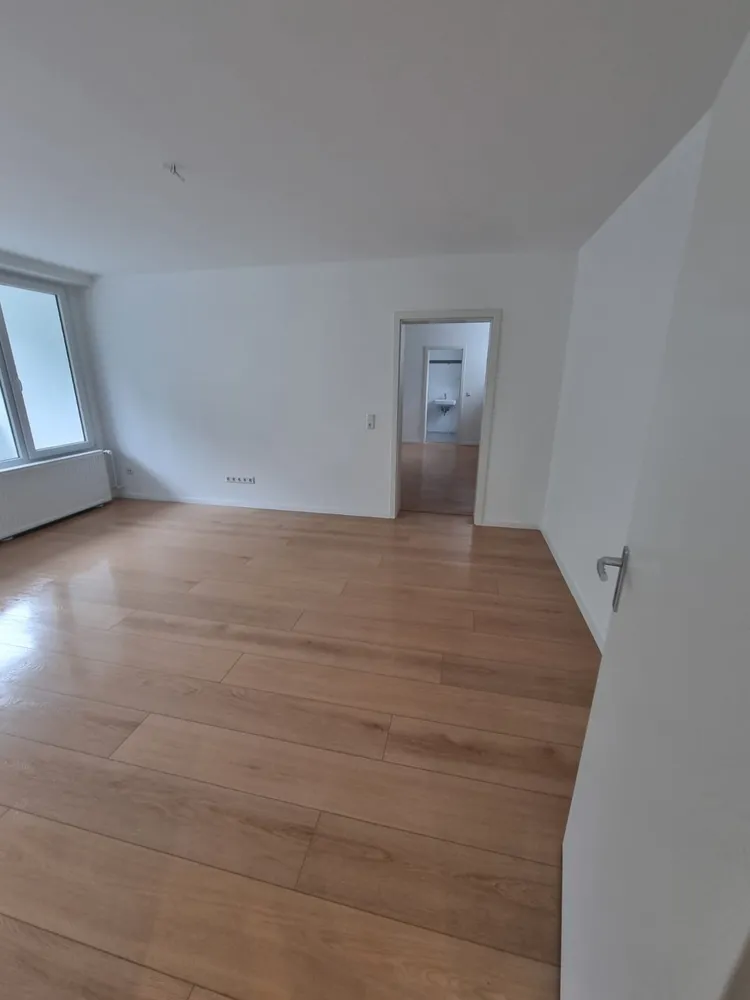 3 room apartment with 77 m² in Cologne – Photo 2