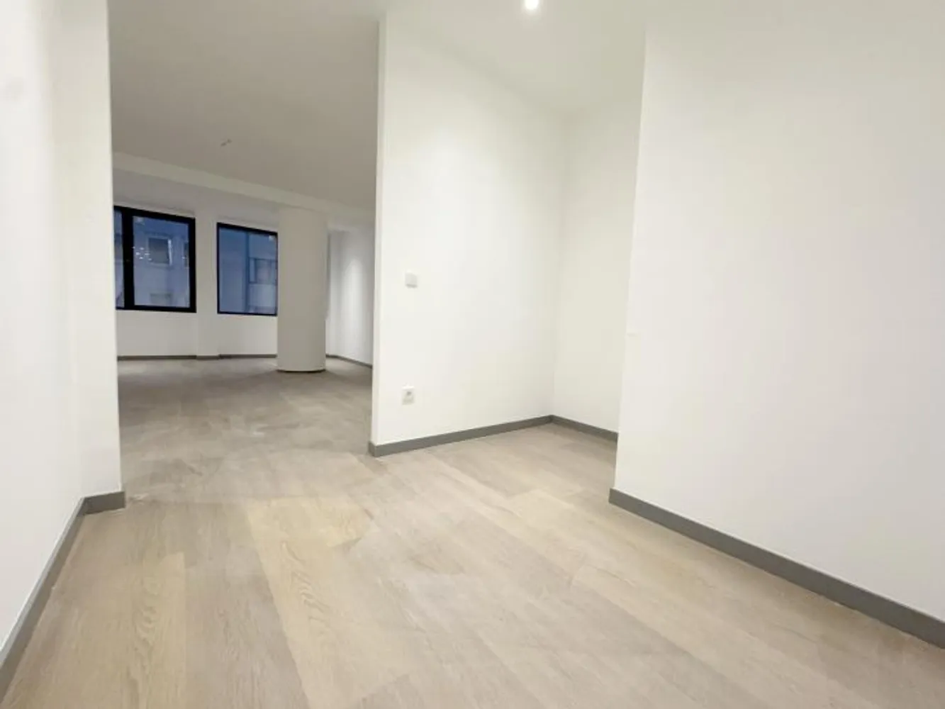 2 Zimmer Wohnung mit 128 m² in Oberhausen – Bild 7