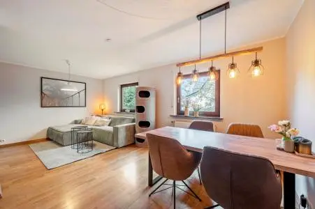 4 Zimmer Haus mit 92 m² in Rüsselsheim am Main – Bild 1